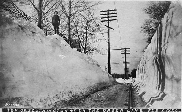 Green Line in snowstorm 1920