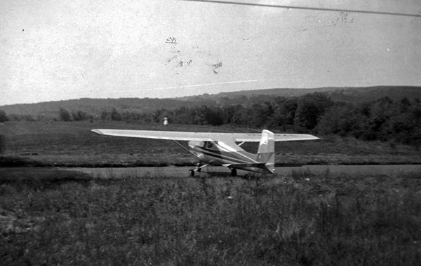 Airplane on Bound Line