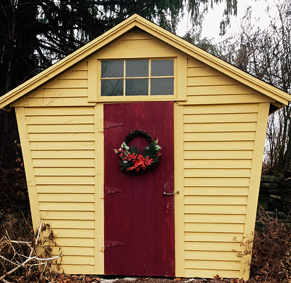 Daniel Tuttle Corncrib