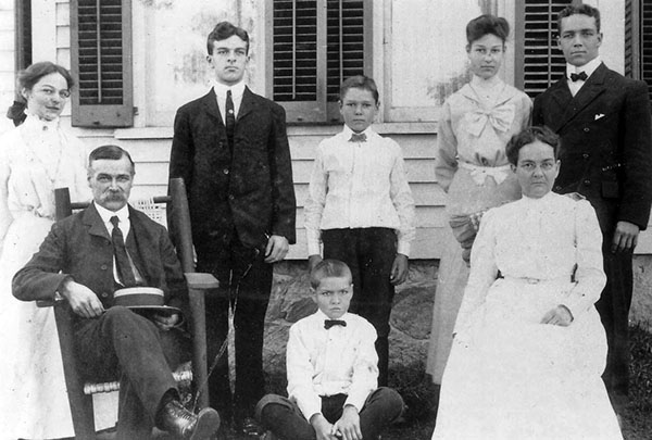 Miller family in 1905