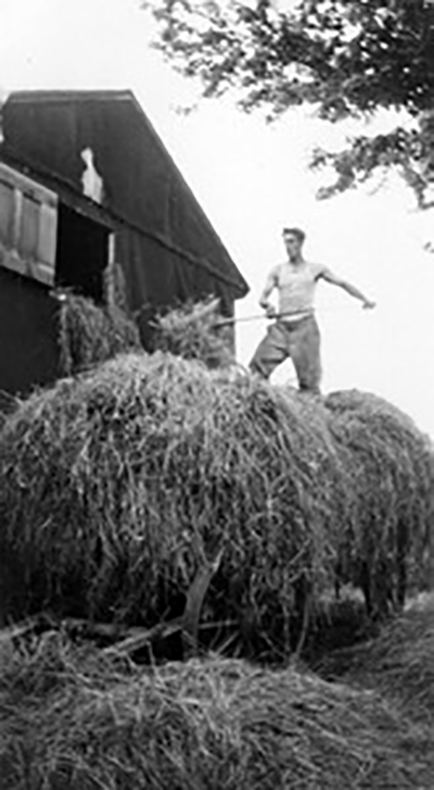 Joseph Knapik