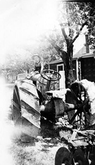 Tractor with steel wheels